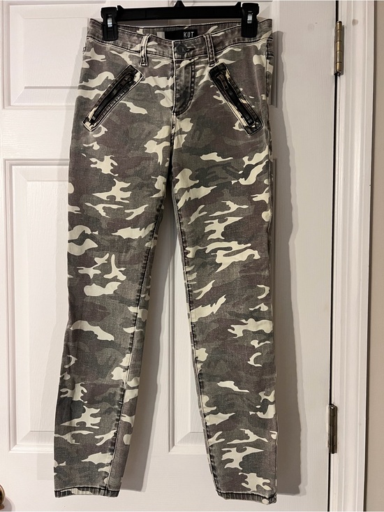 Kut from the Kloth Denim - Kut from the Kloth Green and Cream Camo Skinny Jeans